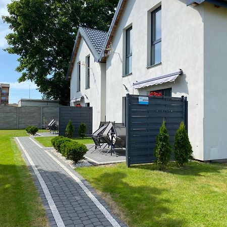 Villa Wiatrem Pisane Władysławowo Exterior foto
